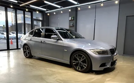 BMW E90 328i 크레파스 냄새 제거 하기!