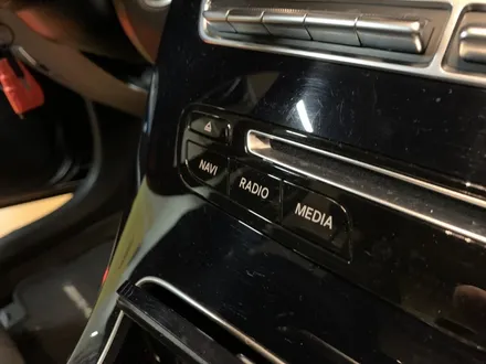 벤츠 GLC350e 애플 카플레이, 구글 안드로이드오토 터치