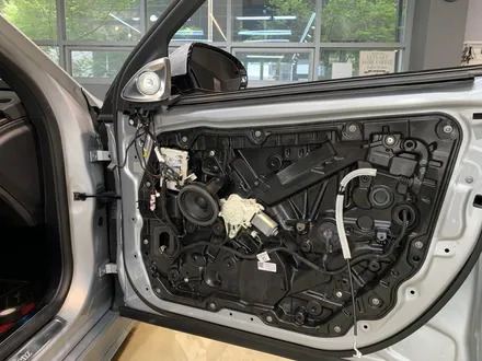 벤츠 2021년 W223, S400d 3D 부메스터 트위터