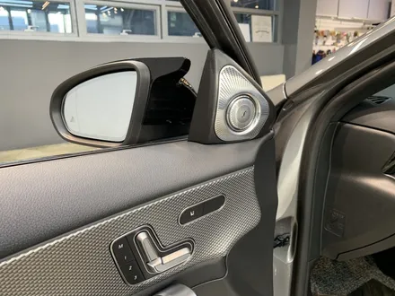벤츠 A220, 부메스터 3D 트위터, W177