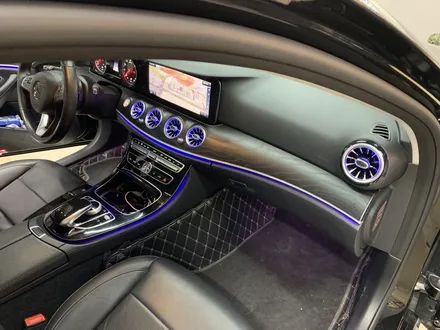 벤츠 E300 W213 엠비언트 송풍구, 엠비언트 송풍구 교체