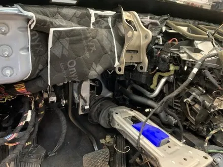 BMW E90 328i 크레파스 냄새 제거 하기!