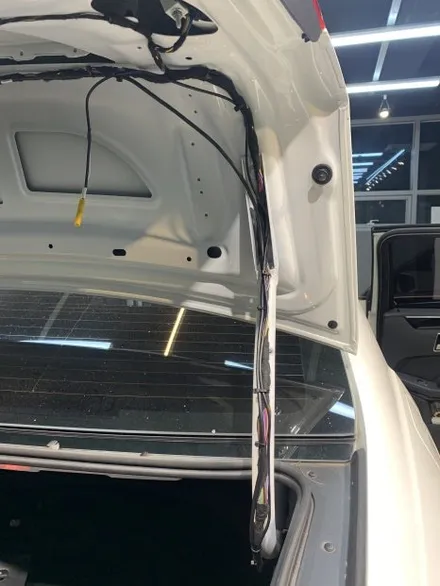 벤츠 E200 W212 안드로이드 올인원, 3D 어라운드뷰, 카존 시즌5 360 어라운드뷰, 256G 메모리 블랙박스 어라운드뷰! NTG-4500CE 교체!