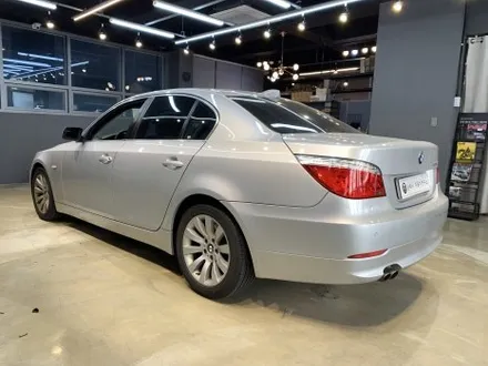 BMW 528i E60 크레파스 냄새 제거!