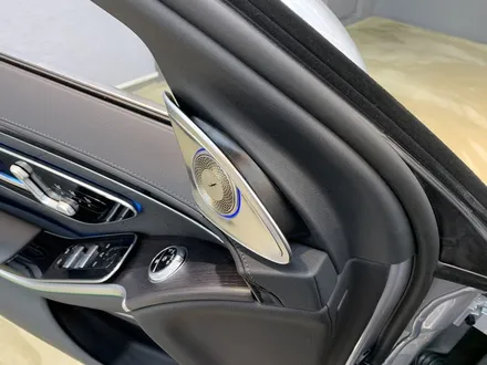 벤츠 2021년 W223, S400d 3D 부메스터 트위터