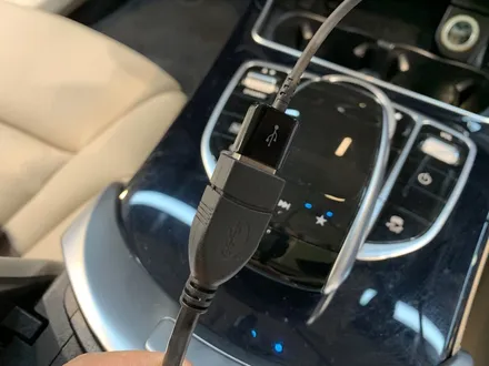 벤츠 GLC350e 애플 카플레이 터치, 구글 안드로이드오토 터치