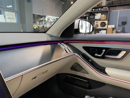 벤츠 S450 액티브 엠비언트 라이트 장착! W223 액티브 엠비언트!