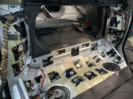 BMW 528i E60 크레파스 냄새 제거!