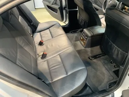 BMW 528i E60 크레파스 냄새 제거!