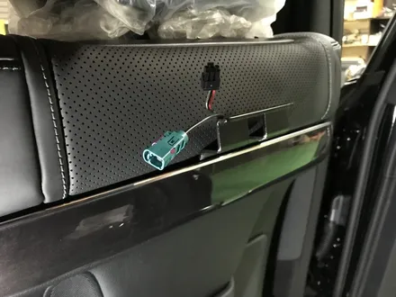 벤츠 S63 AMG 리어모니터 장착