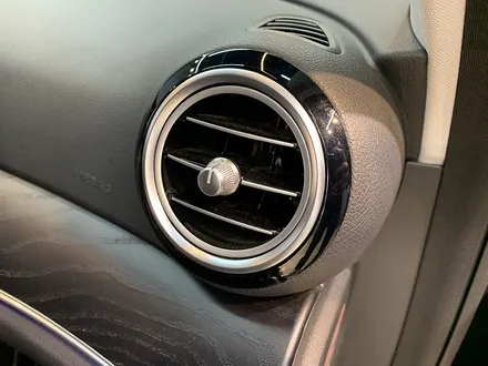 벤츠 E300 W213 엠비언트 송풍구, 엠비언트 송풍구 교체