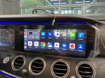 벤츠 E300 W213 카링킷 에어 터치 판넬 장착! 4D 부메스터 트위터 스피커, 엠비언트 라이트 송풍구 교체!