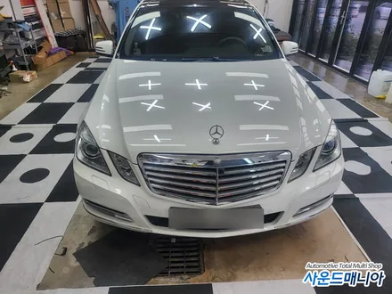 울산 벤츠 e300 W212 전기형 안드로이드 올인원 내비게이션  10.25인치 모니터 장착과 3D 어라운드뷰 연동 / 울산, 경남