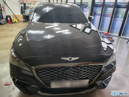 울산 DMX 엠비언트 제네시스G80 스포츠에 순정스럽게 비노출로 매립 / 울산, 경남