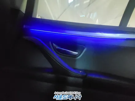 BMW 520d  F10  DMX 엠비언트 라이트를 비노출로 장착해보니 환상적이야 :) / 울산, 경남