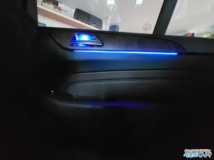 벤츠GLE W166 DMX엠비언트 무드등 시공 / 울산, 경남