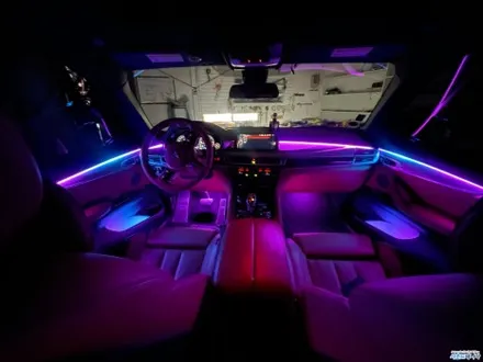 BMW X6 f16  카식스 에이비클 무빙 엠비언트 시공으로 실내 분위기 업그레이드
