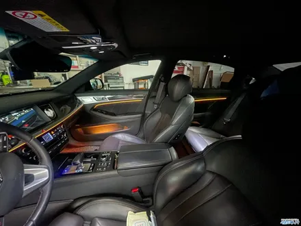 울산 DMX 엠비언트 제네시스G80 스포츠에 순정스럽게 비노출로 매립 / 울산, 경남