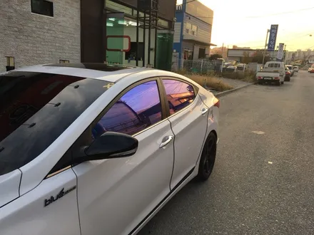 [울산네비매립썬팅시공] 아반떼MD 켈란CR 10% / 울산 진장동