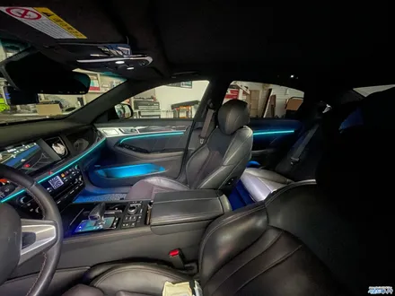 울산 DMX 엠비언트 제네시스G80 스포츠에 순정스럽게 비노출로 매립 / 울산, 경남