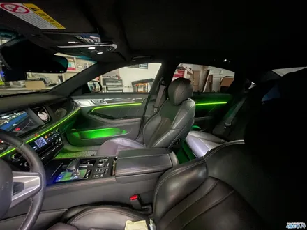 울산 DMX 엠비언트 제네시스G80 스포츠에 순정스럽게 비노출로 매립 / 울산, 경남