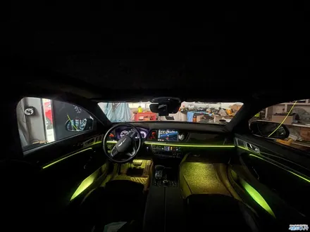 울산 DMX 엠비언트 제네시스G80 스포츠에 순정스럽게 비노출로 매립 / 울산, 경남