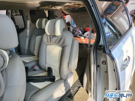 카니발3세대 천장 리무진시트 좌우이동 회전시트 장착 전문점 사운드매니아 sm모터스 / 울산, 경남