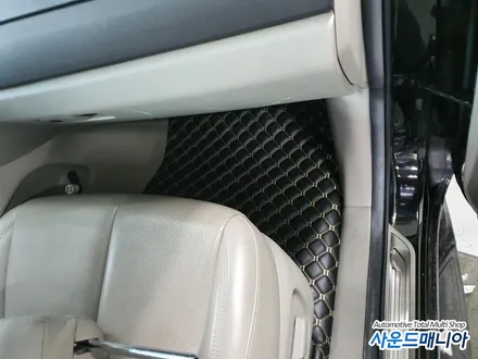 올뉴카니발 7인승 차박레일 모노륨장판 코일매트 울산 사운드매니아 / 울산, 경남
