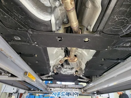 아우디Q7  수입차 고정 사이드스텝 장착 시공 필요하시면 꼼꼼하게 작업하는 사운드매니아 / 울산, 경남