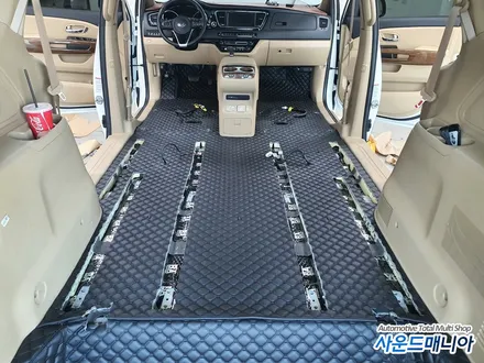 올 뉴카니발 하이리무진 사이드스텝 장착 바닥방음 모노륨작업 잘하는 사운드매니아 / 울산, 경남