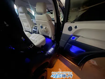 울산 랜드로버 레인지로버 DMX 엠비언트 시공후 실내 모습 너무 이쁨!! / 울산, 경남