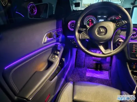 울산 북구 / 송풍구 엠비언트 안드로이드올인원 / 벤츠 / CLA-클래스