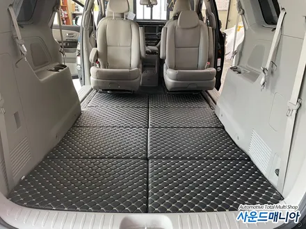 올 뉴 카니발 어라운드뷰 장착 및 3열 탈부착 2열 레일작업 회전시트 360도 회전의자  차박 매트작업  BY 울산 사운드매니아 / 울산, 경남