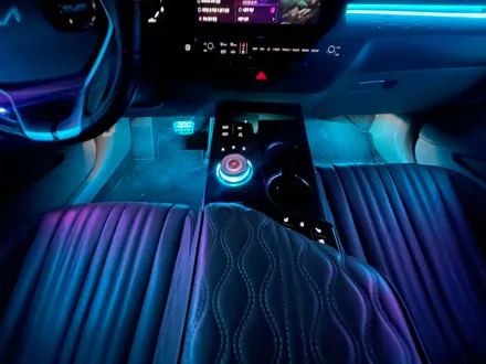 울산 기아 K8 카식스 플레이무빙 엠비언트 장착하면 기분 최고!! / 울산, 경남