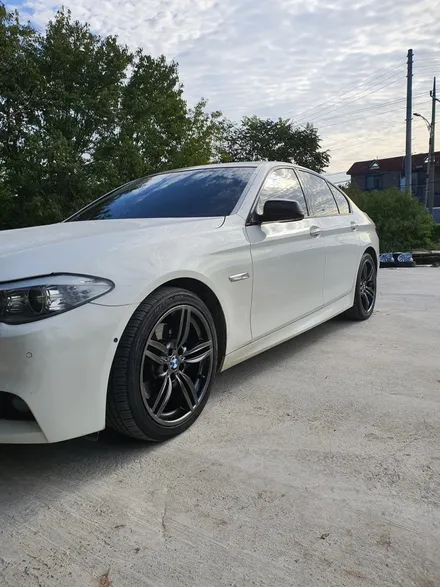 BMW 550i 4짝 고스트크롬 캘리퍼도색 골드플레이팅 / 동해시 단봉동