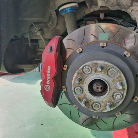 렉서스 gs350 bbs19인치 고스트크롬도색및 캘리퍼 레드색상도색 동해휠도색,삼척휠도색,강릉휠도색,태백휠도색,속초휠도색,울진휠도색 / 동해시 단봉동