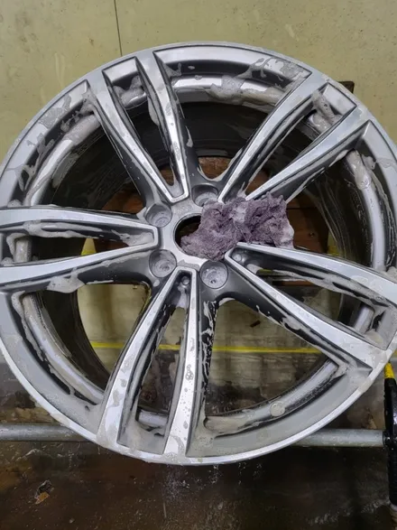 bmw 740Ld 19인치  휠커스텀 동해휠복원,강릉휠복원,삼척휠복원,태백휠복원,울진휠복원 / 동해시 단봉동