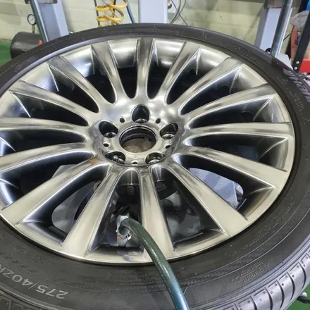 BMW 740li 19인치 고스트크롬휠도색 캘리퍼도색 동해휠도색,삼척휠도색,강릉휠도색,태백휠도색,울진휠도색 / 동해시 단봉동