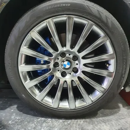 BMW 740li 19인치 고스트크롬휠도색 캘리퍼도색 동해휠도색,삼척휠도색,강릉휠도색,태백휠도색,울진휠도색 / 동해시 단봉동