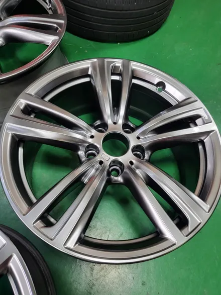 BMW 428i 컨버터블 19인치 휠수리후하이퍼블랙도색 동해휠복원,강릉휠복원,삼척휠복원,태백휠복원,울진휠복원 / 동해시 단봉동
