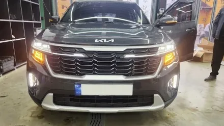 더 뉴 셀토스 시그니처에서만 볼 수 있는 순정 LED 헤드램프 순정 LED 턴시그널 작업기 / 경기 김포