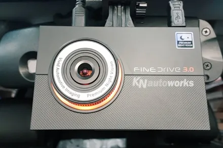 [코란도 투리스모] 파인드라이브 몬스터 7 트립일체형 네비 매립기 / 경기 김포