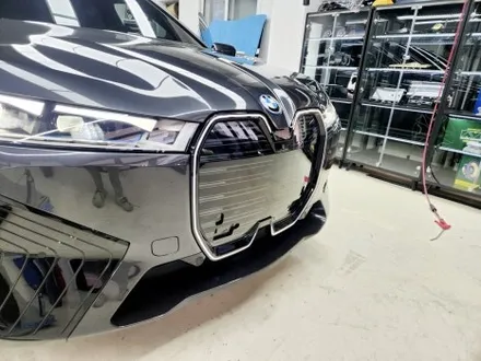 부천 BMW iX M60에 아이코닉 글로우, M70 M스포츠 그릴 적용시키기! / 경기 부천
