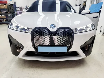 부천 BMW iX M60에 정품 아이코닉 글로우와 M70 스포츠 그릴 설치! / 경기 부천
