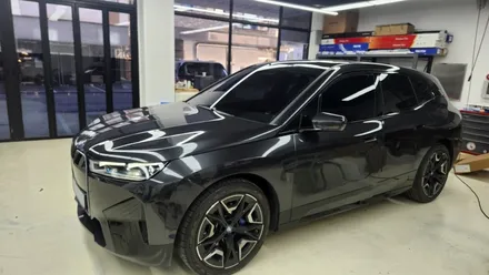 부천 BMW IX, 순정으로 M스포츠 그릴, 아이코닉 글로우까지 한 번에 시공 / 경기 김포