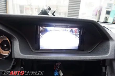[벤츠 E클래스] \'후방카메라 주차라인 생성\'하여 안전+완벽 주차하기. / 김포,일산,고양