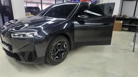부천 BMW IX, 순정으로 M스포츠 그릴, 아이코닉 글로우까지 한 번에 시공 / 경기 김포