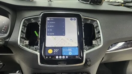 부천 볼보 XC90 카플레이 / 안드로이드 오토 전체화면(풀화면) 작업 / 경기 김포