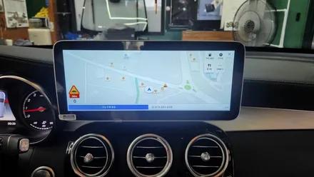 부천 벤츠 GLC300 안드로이드 올인원, 블랙박스, 보조배터리 시공 / 경기 김포