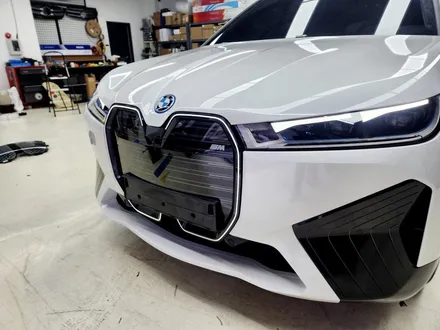 부천 BMW iX M60에 정품 아이코닉 글로우와 M70 스포츠 그릴 설치! / 경기 부천